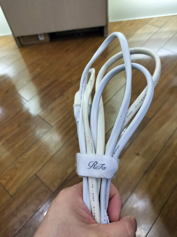 リファドライヤースマートS+の断線故障を防ぐための正しいコードの束ね方と付属バンドの使い方