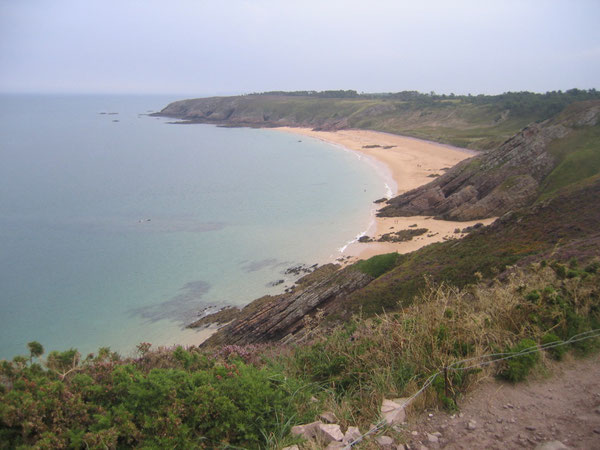 la plage de Lourtuais