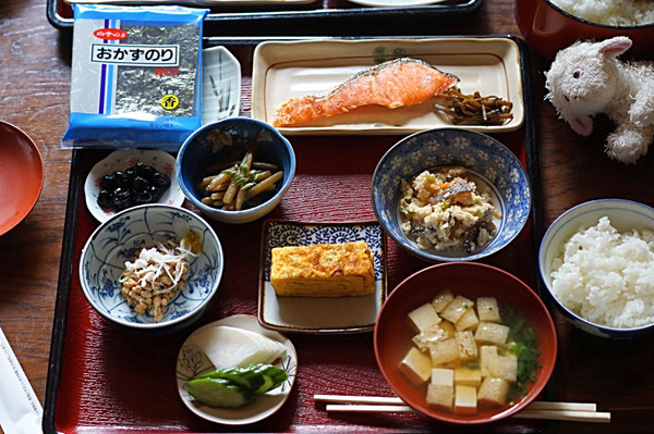 仲本律子　R工房　女性陶芸家　ブログ　小滝鉱泉　朝食