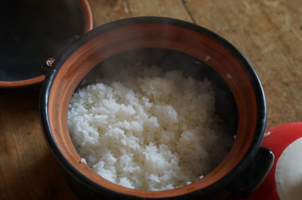 陶芸家　ブログ　焼物　笠間焼作家　土鍋　粉引　茨城県笠間市　ご飯　新米　コシヒカリ　棚田