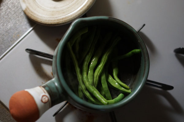 陶芸家　ブログ　焼物　笠間焼作家　土鍋　粉引　茨城県笠間市　インゲン　無水調理　美味しい茹で野菜