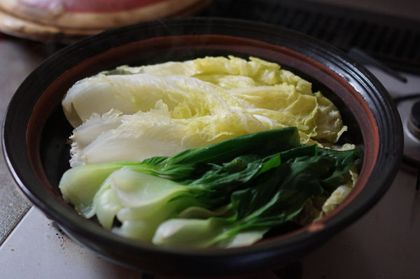 土鍋　作家物　耐熱作品　お浸し　土鍋料理　蒸し野菜　美味しい野菜　土鍋料理　陶芸家　白菜料理