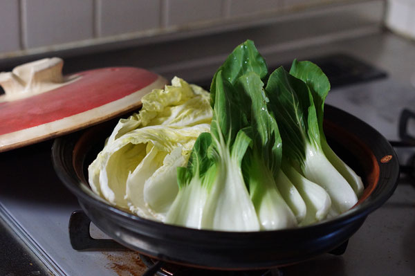 土鍋　作家物　耐熱作品　お浸し　土鍋料理　蒸し野菜　美味しい野菜　土鍋料理　陶芸家