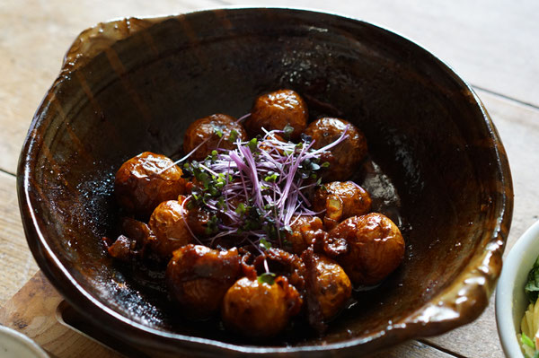 陶芸家　ブログ　笠間市　笠間焼き　陶芸作家　土鍋　料理　遠赤外線　新ジャがの甘辛煮