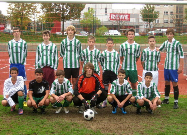 Das erfolgreiche Team nach dem Sieg