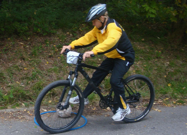 Auf dem Mountainbikekurs war nicht nur Geschwindigkeit, sondern auch Geschicklichkeit gefragt