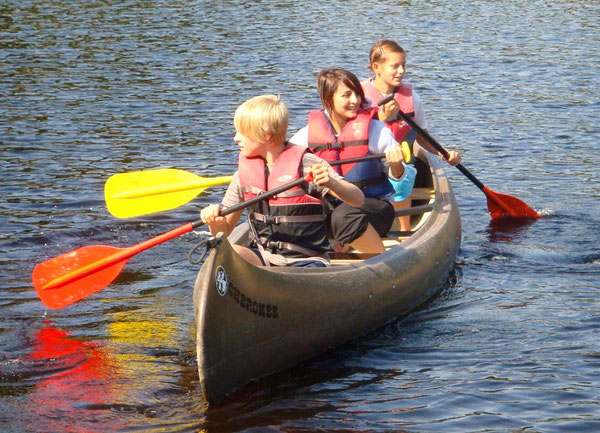 Die Schülerinnen und Schüler hatten offensichtlich viel Spaß auf dem Wasser