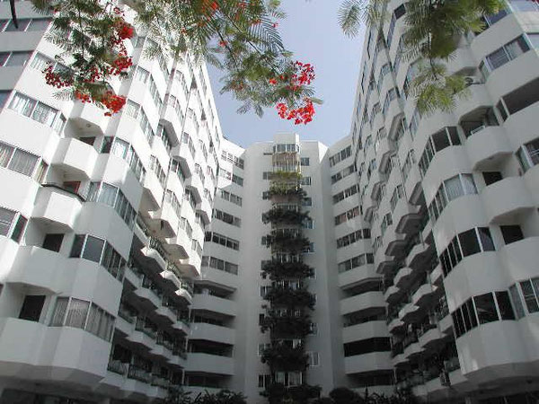 ヒルサイド コンドミニアム3(HillSide Condominium3)