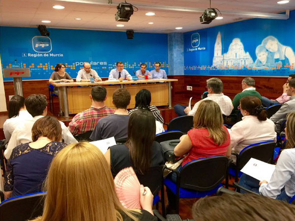 Más de 200 voluntarios se suman a la campaña de José Ballesta a la alcaldía