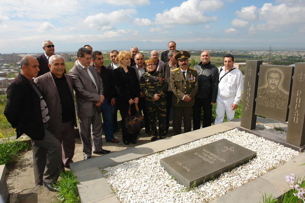 BORYA ERABLUR