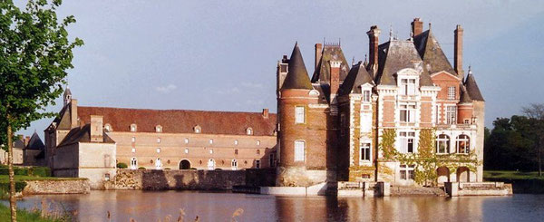 http://www.chateau-labussiere.com/