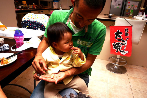 「なんじゃこれーーー! えらいうまいやないかーーー!」、と咲南。