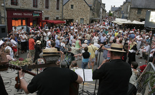 Fête de Saint Suliac, Saint Suliac il y a 100 ans, premier dimanche d'Août