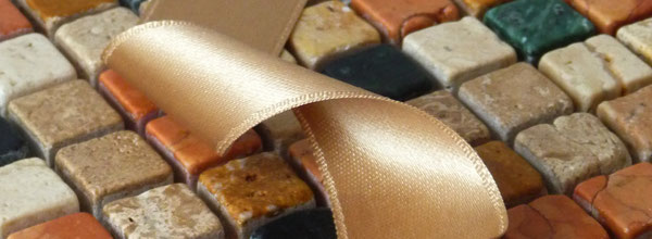 mosaico in marmo multicolor tessera 15mm.