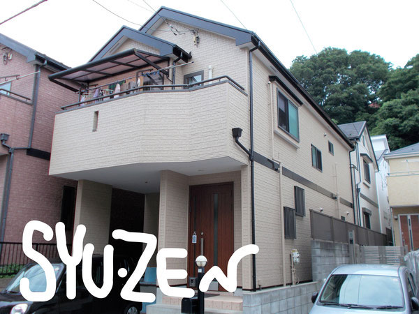 横浜市中区北方町。 金属サイディングの外壁塗装。金属サイディングもメンテナンスが必要です。