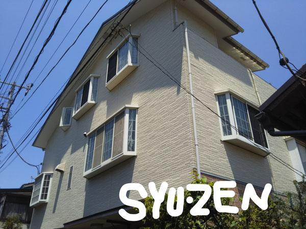 横浜市中区山手駅周辺 サイディングの張り替えと屋根シングル被せ葺き。サイディングの張り替えは工期が長く、日常生活にも影響がありますのでじっくり考えましょう。