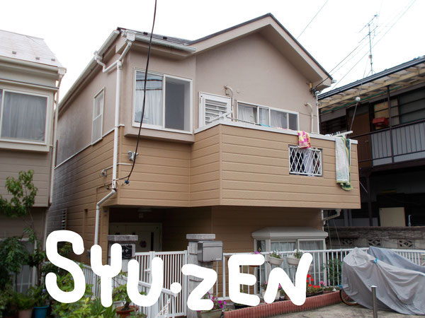 横浜市中区矢口台。 外壁塗装と屋根塗装です。