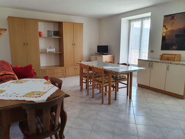 CUCINA-SOGGIORNO