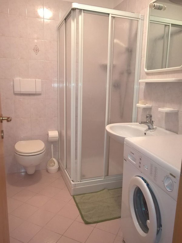 bagno con doccia