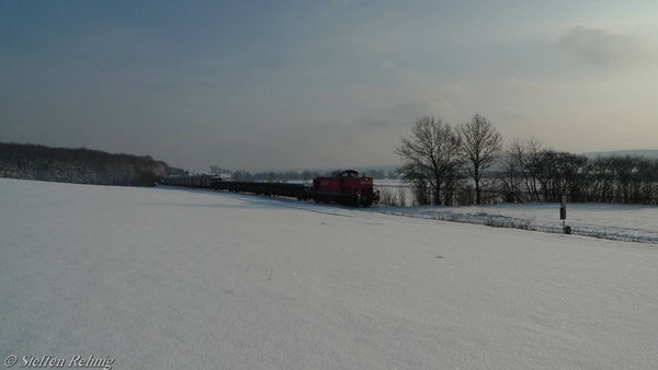An der Einfahrweiche Wingersdorf (2. Dezember 2010)