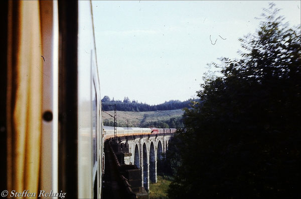 Ex 172 "SACHSENRING" Berlin Lichtenberg - Dresden Neustadt - Zwickau auf dem Hetzdorfer Viadukt (1982)