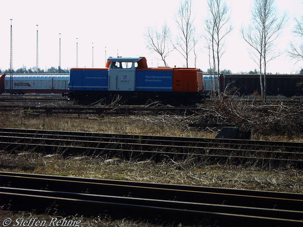 212 311-5 der NBE in Nürnberg Rbf (21. März 2005)