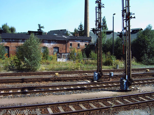 Langhaus und Rundhaus (September 2004)
