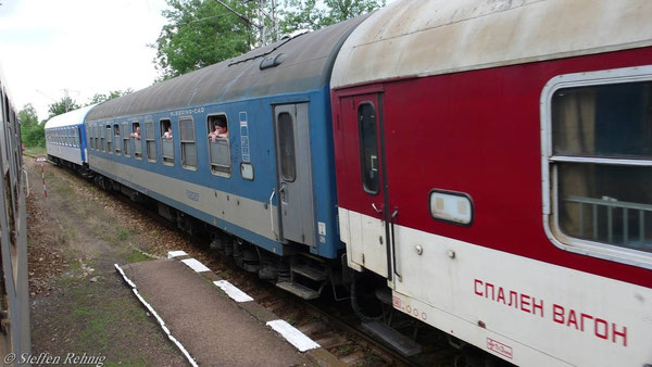 Zugkreuzung mit D 460 "TRANSBALKAN"