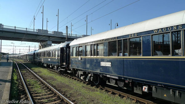 Halt am Bahnsteig