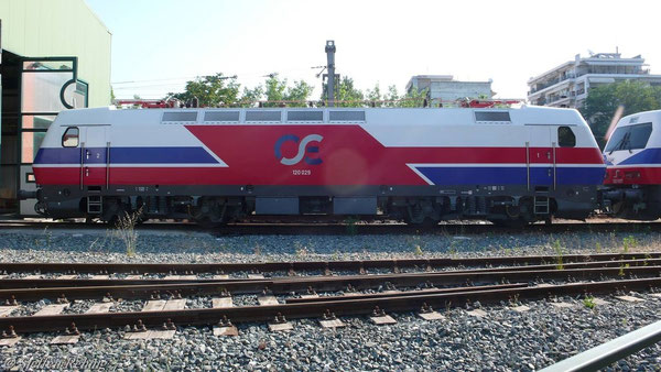 120 029 in Thessaloniki (10. Juni 2007)
