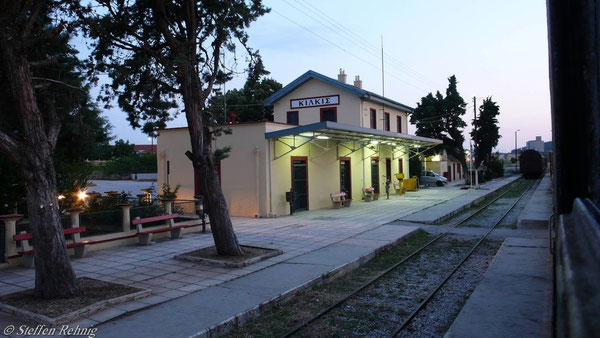 .... nach sehr holpriger Fahrt durch die Nacht ab Promachonas, Halt in Kilkis