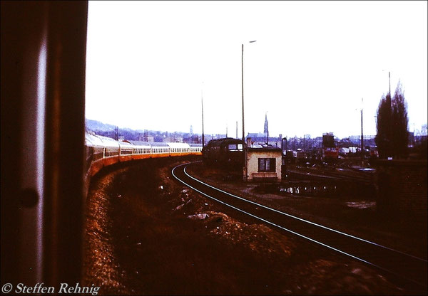 Ex 107 "ELSTERTAL" bei der Einfahrt in Gera Hbf (1983)
