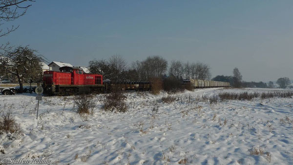 Im Bahnhof Elsendorf (2. Dezember 2010)