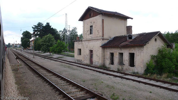 Bahnhof Dve Mogili (Juni 2007)