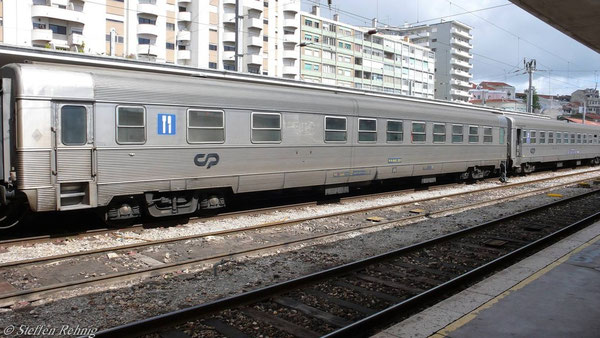 Der INOX Speisewagen des Sud Espresso