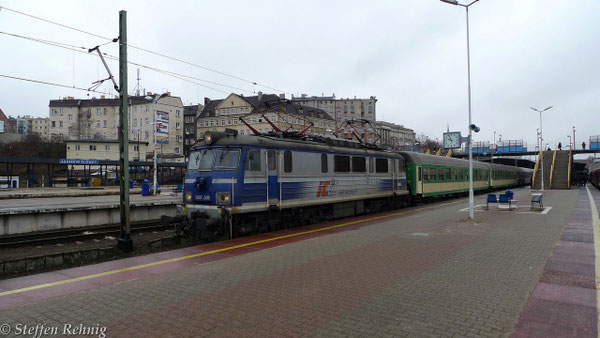 EU 07 - 305 in Szczecin Główny (12. März 2012)