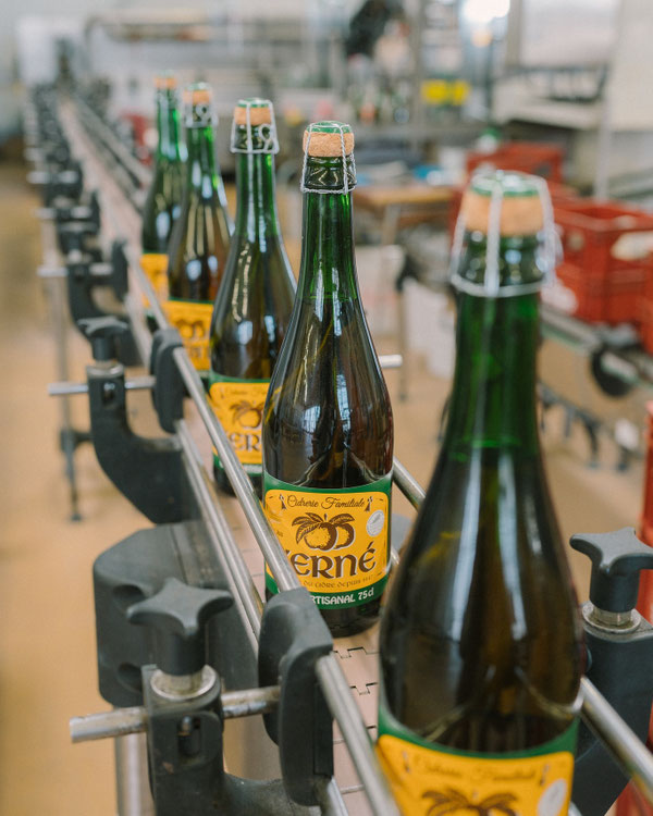 Abfüllanlage Cidrerie Kerné in Pouldreuzig. Foto: Kerné