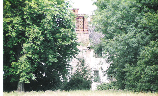 Wingfield Castle