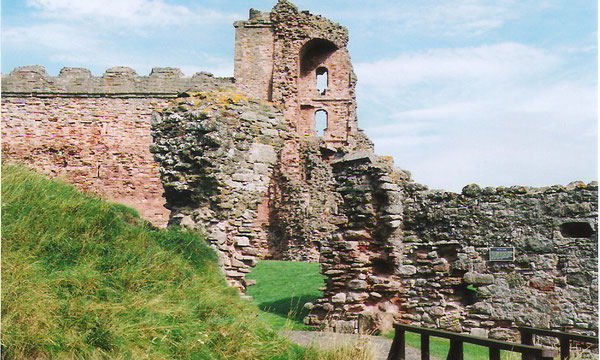 Tantallon Castle