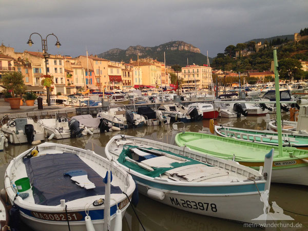 Der wunderschöne Hafen von Cassis.