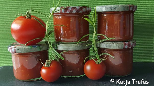 Tomaten Rosmarin Marmelade - Katjas Teufelsküche