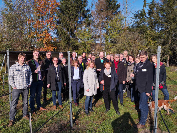 Niedersächsische Weinerzeuger am Tage der Gründungsversammlung im Oktober 2019