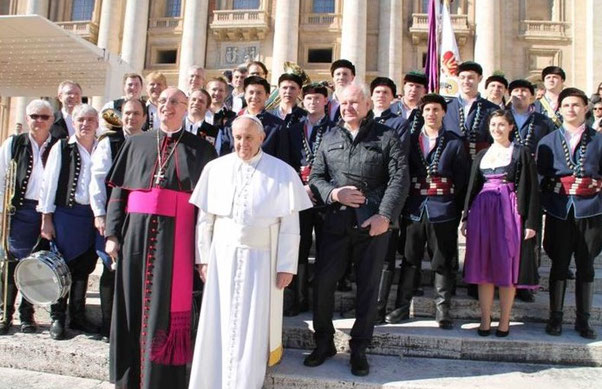 Neckenmarkter Burschenschaft bei Papst Franziskus