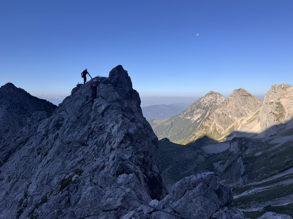 Dachstein, Anna und Johann, Superferrata, Dachsteinsüdwand mit Bergführer, Via Ferrata, Klettersteig, Skywalk, Randkluftsteig, Schulteranstieg, Anna Johann with mountainguide, guided tour, 