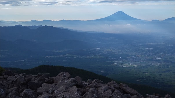 編笠山　西岳　青年小屋　小屋泊登山　ツアー