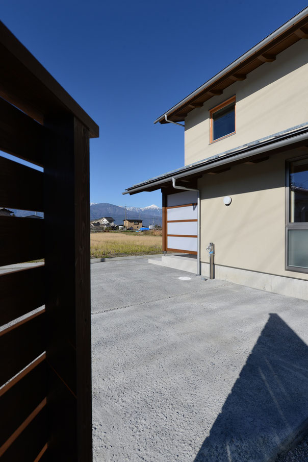長野県　松本市　安曇野市　建築設計事務所　建築家　news設計室　丸山和男　住宅設計　設計監理　島内の家Ⅲ　竣工写真