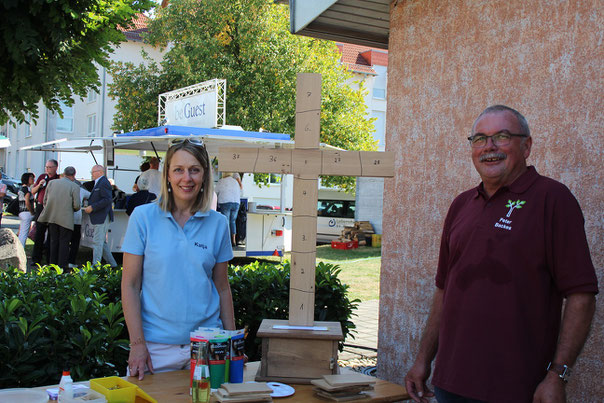 links Katja Scheid und Peter Backes, Oberthal