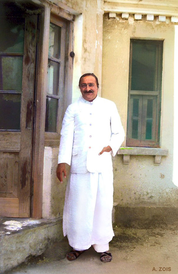 1950. Meher Baba in Dehra Dun. Image rendition by Anthony Zois.