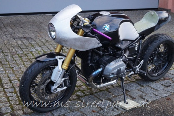 BMW R nineT Umbau mit Halbschale Alu