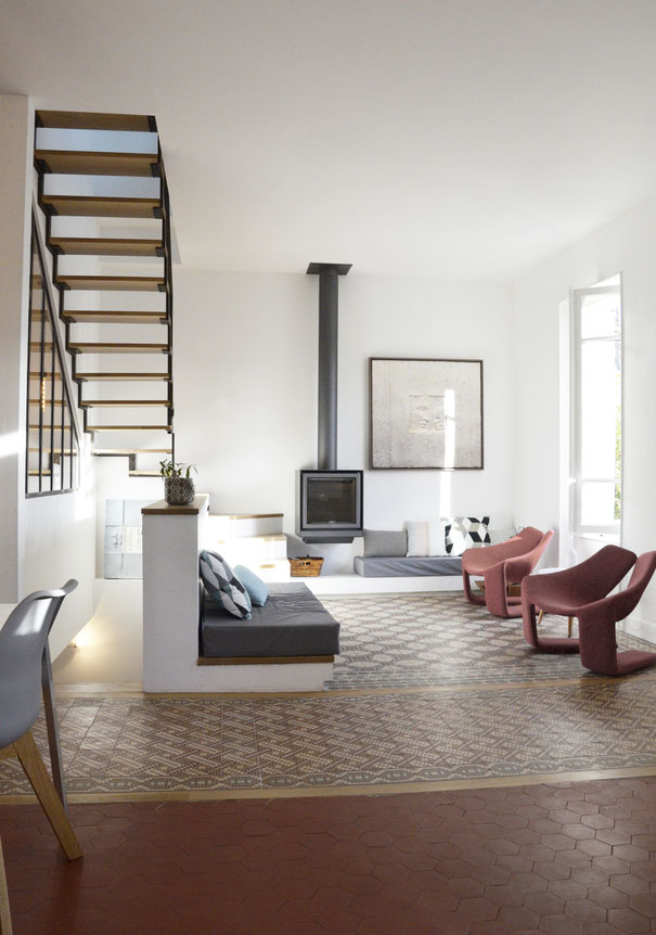 Coin lecture sous la lampe FLOS 265